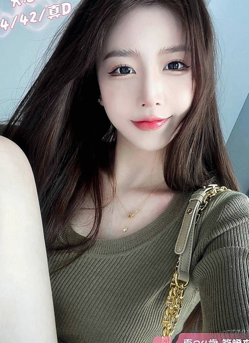 嘉義定點茶|找茶：貝貝 |電臀辣妹|168cm|46kg|C罩杯|21歲|曖昧的雙手纏繞環繞着你的腰 在你身下承歡扭動身姿  絕對讓你叫得不要不要的 服務無限制 皮白奶頭粉嫩