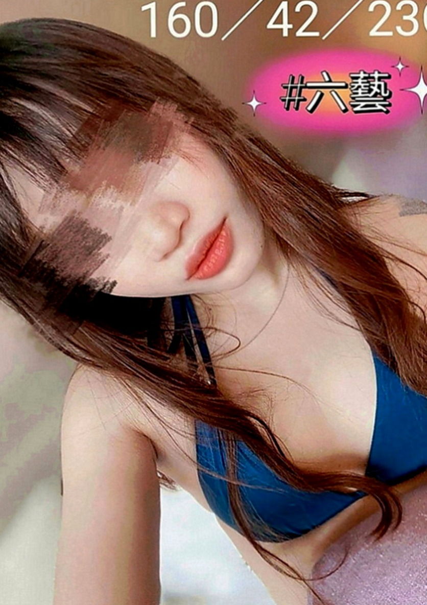 基隆外送茶|找小姐：圓心 |在讀高中生|168cm|46kg|C罩杯|18歲|只差眼淚沒掉下來 昨天晚上她告訴我 她連續考慮了三天 決定下海兼職