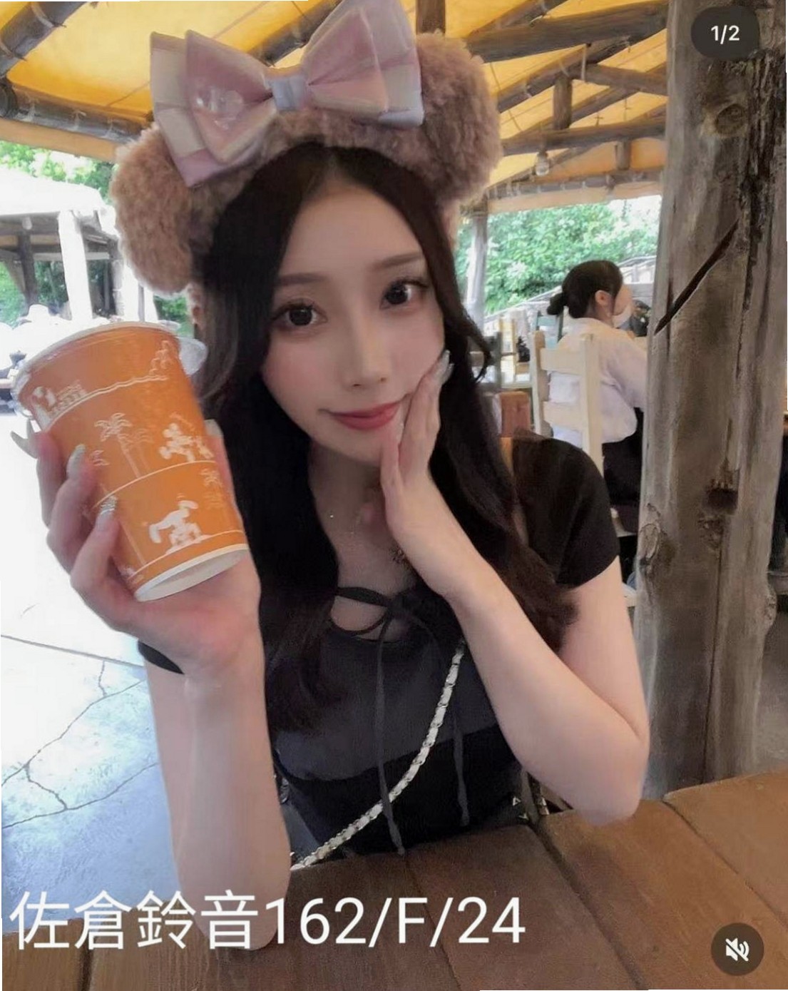 歸仁外約茶：舒婷 |國中老師|163cm|43kg|C罩杯|18歲|騷麥的時候在學校還會穿的很性感 絲襪搭配短裙 超讓人想要 下體兩腿 交叉在一起