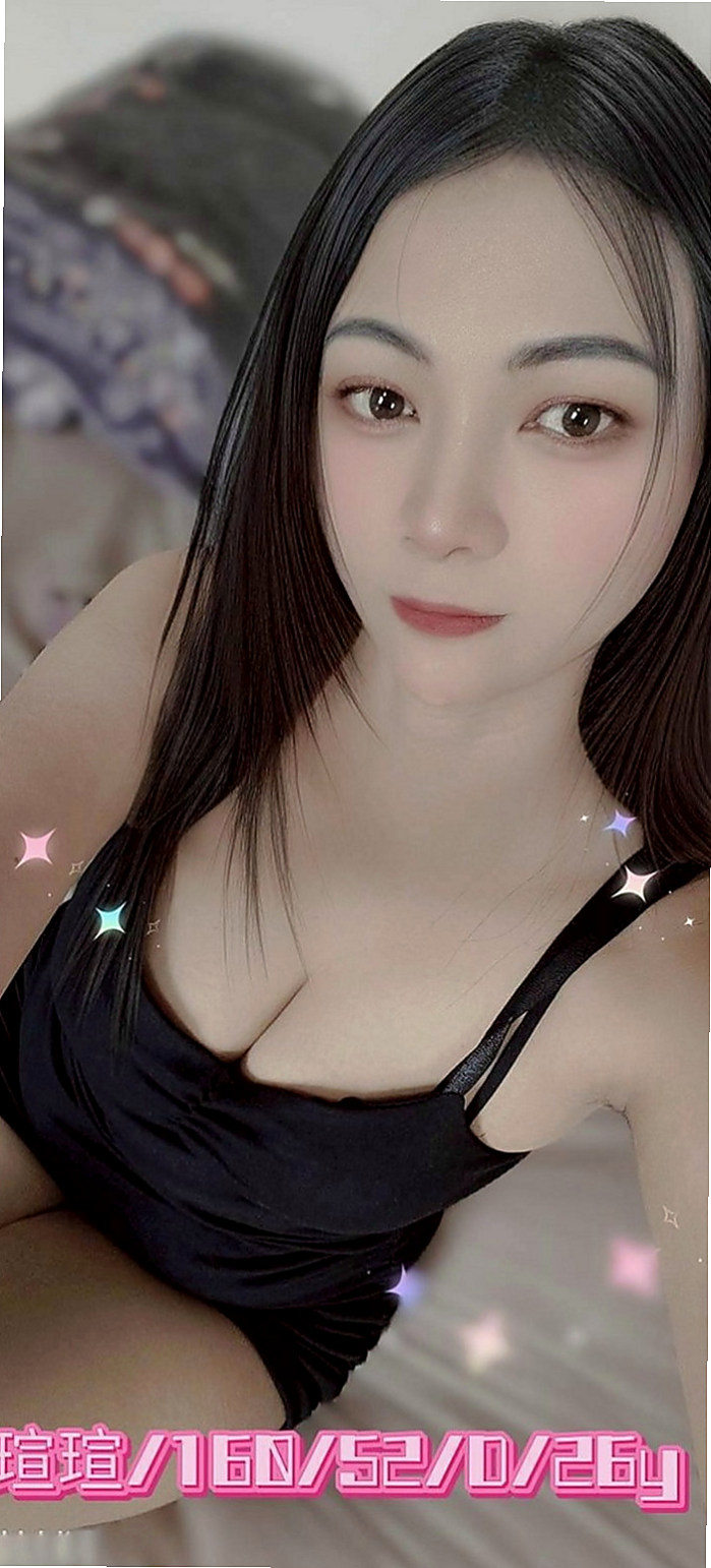 鹽埕找妹妹：嘉霖 |國際線空姐|169cm|47kg|D罩杯|21歲|一般很少做愛的女生下面都很緊喔 出來的時候會縮陰功夾的你緊到不要不要的