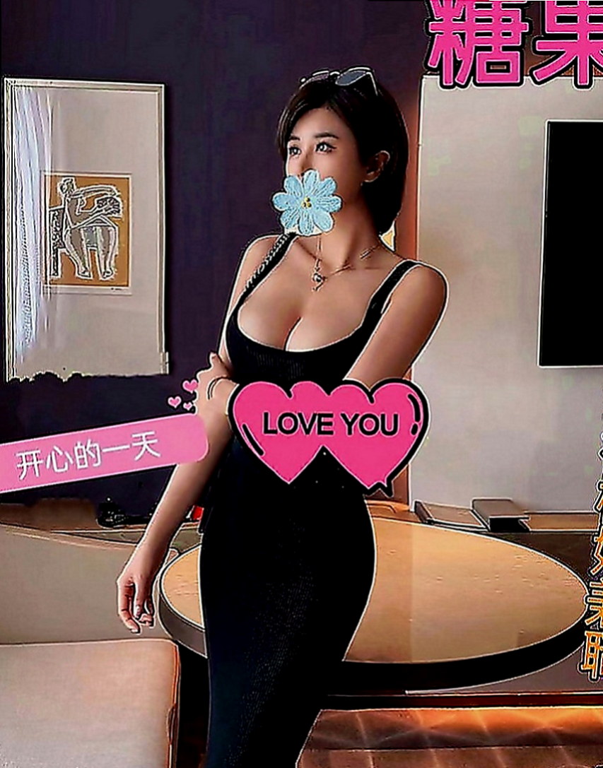 小港外約服務：朵雯 |空姐正妹|165cm|42kg|D罩杯|18歲|客人實拍 說這是她這一年約過最好的妹妹~  此妹是新妹，剛下海三天而已 經驗不是很足