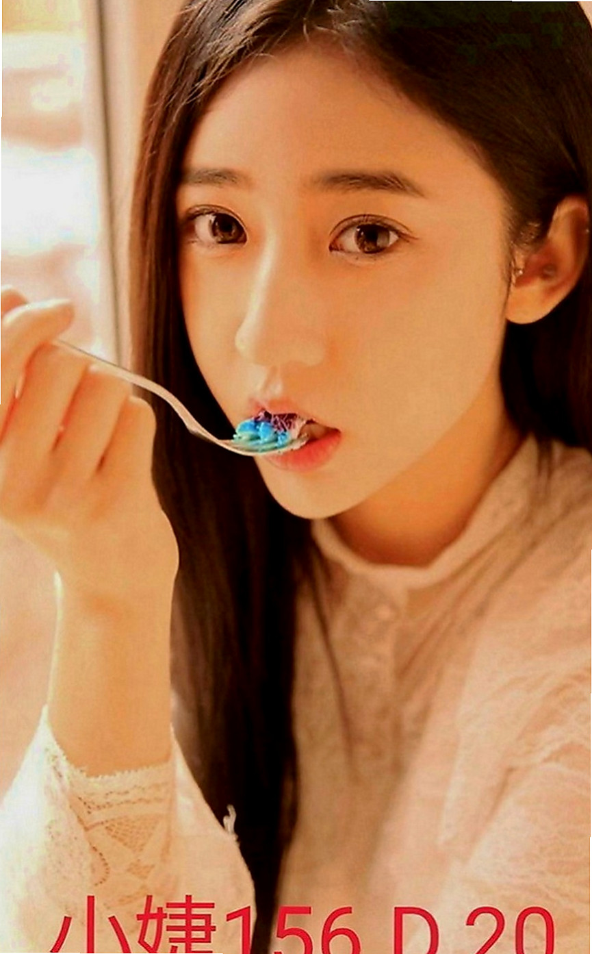 官田找女人：薇薇 |氣質小女人|163cm|53kg|D罩杯|20歲|喜歡吸蛋蛋 可配合舌吻、69 無套口交  一邊撫摸我幫我脫衣服、還讓我揉摸她的胸