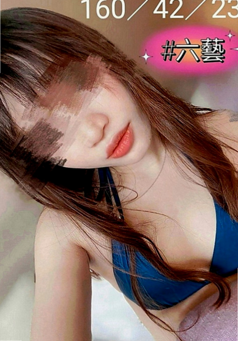 基隆外送茶|找小姐：圓心 |在讀高中生|168cm|46kg|C罩杯|18歲|只差眼淚沒掉下來 昨天晚上她告訴我 她連續考慮了三天 決定下海兼職